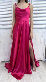 Abito in Raso con Spacco by ViaMontenapolene