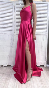 Abito in Raso con Spacco by ViaMontenapolene