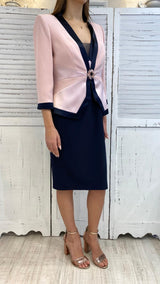 Tubino Blu con Giacca Rosa