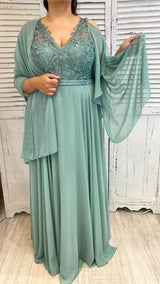 Abito Curvy Corpetto Pizzo Spalla Fuori by Solo Gioie