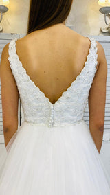 Abito Gonna Tulle Ricamato by ViaMontenapoleone