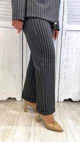 Tailleur gessato by Corte Dei Gonzaga