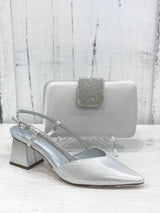 Pochette Satinata by Menbur