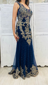 Abito a Sirena Ornato da Ricami