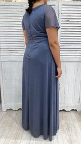 Abito Curvy con Girocollo di Perle by Stravaganze