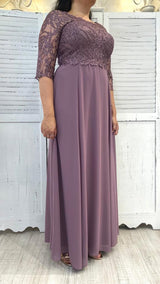 Abito Curvy con Corpetto in Pizzo by Stravaganze