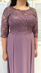 Abito Curvy con Corpetto in Pizzo by Stravaganze