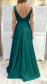 Abito con Corpetto in Pizzo e Gonna in Raso by ViaMontenapoleone