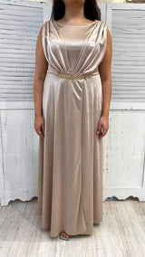 Abito Curvy Lungo Drappeggio e Catena