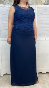 Abito Curvy con Corpetto in Pizzo Ricamato by Solo Gioie