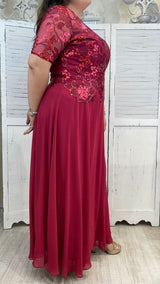 Abito Curvy con Inserti in Paillettes e Decoro a Fiori by Solo Gioie