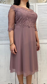 Abito Curvy con Corpetto in Pizzo by Stravaganze