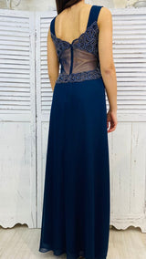 ABITO CON RICAMO SUI LATI BY SOLO GIOIE