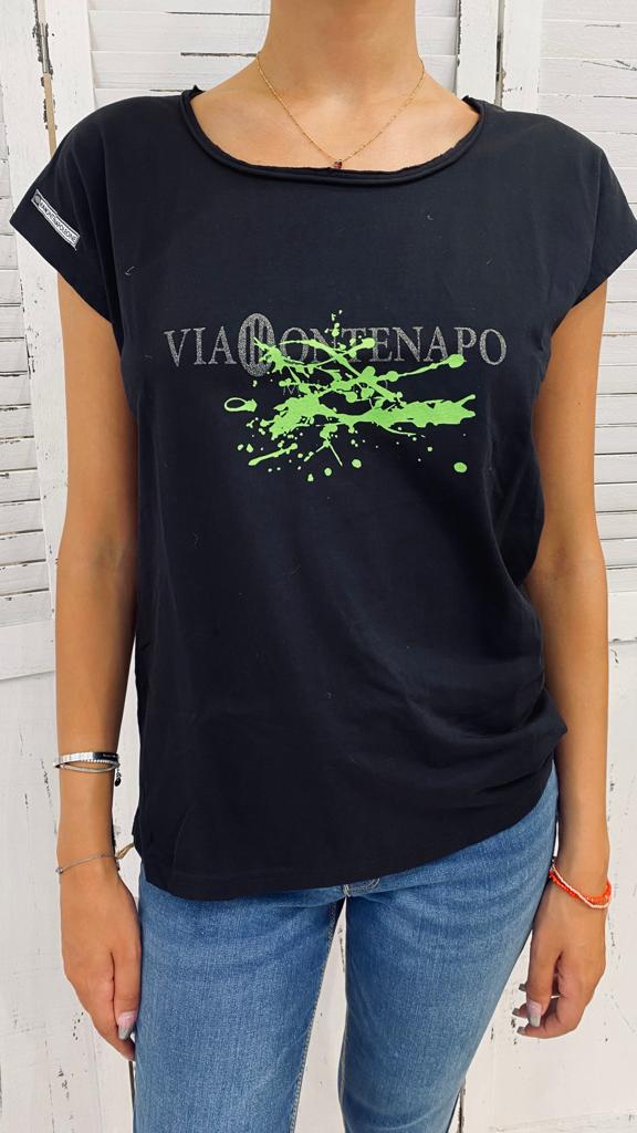 T-Shirt Skizzo Verde by Via Montenapoleone