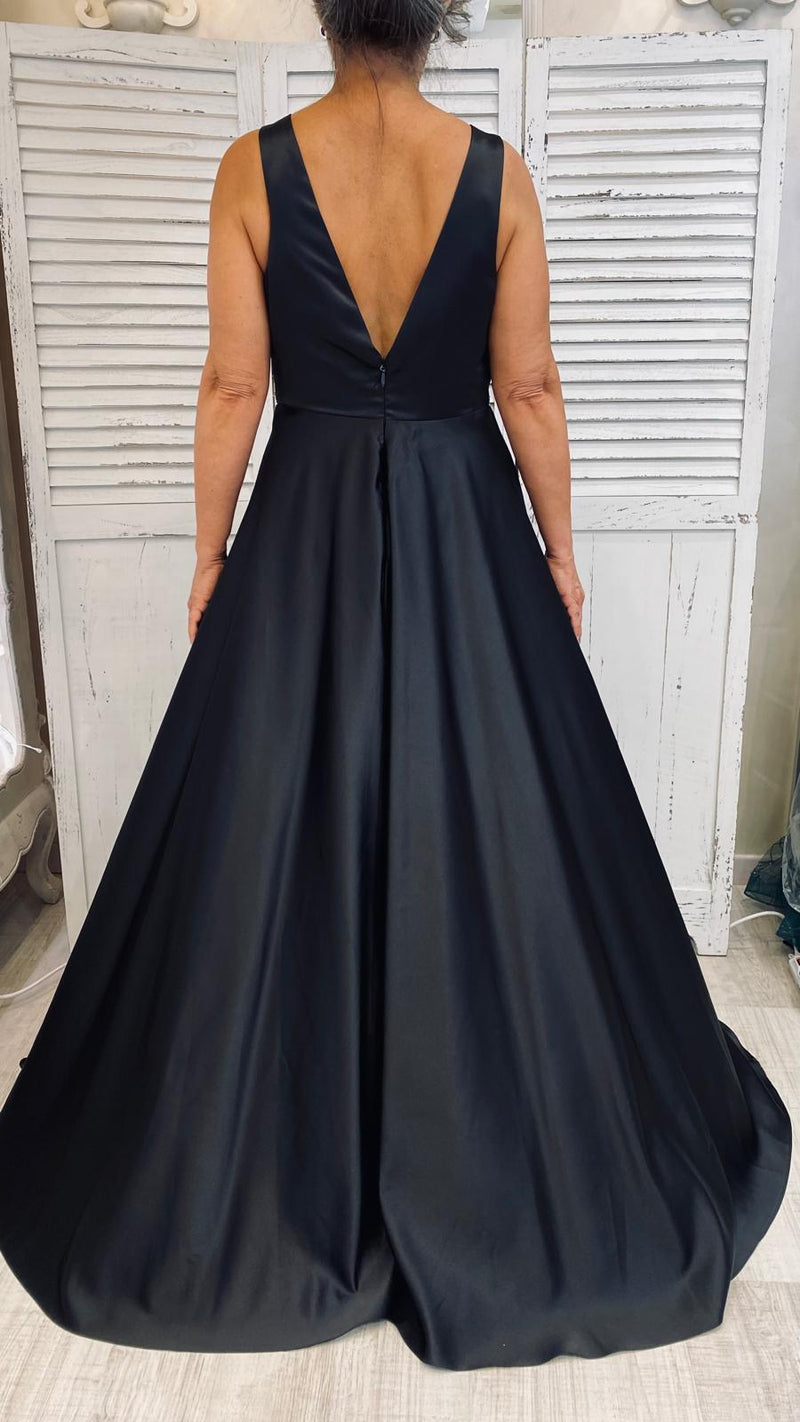 Abito Curvy Princess in Raso by ViaMonteNapoleone