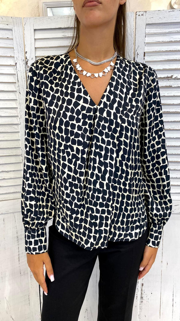 Blusa B&W