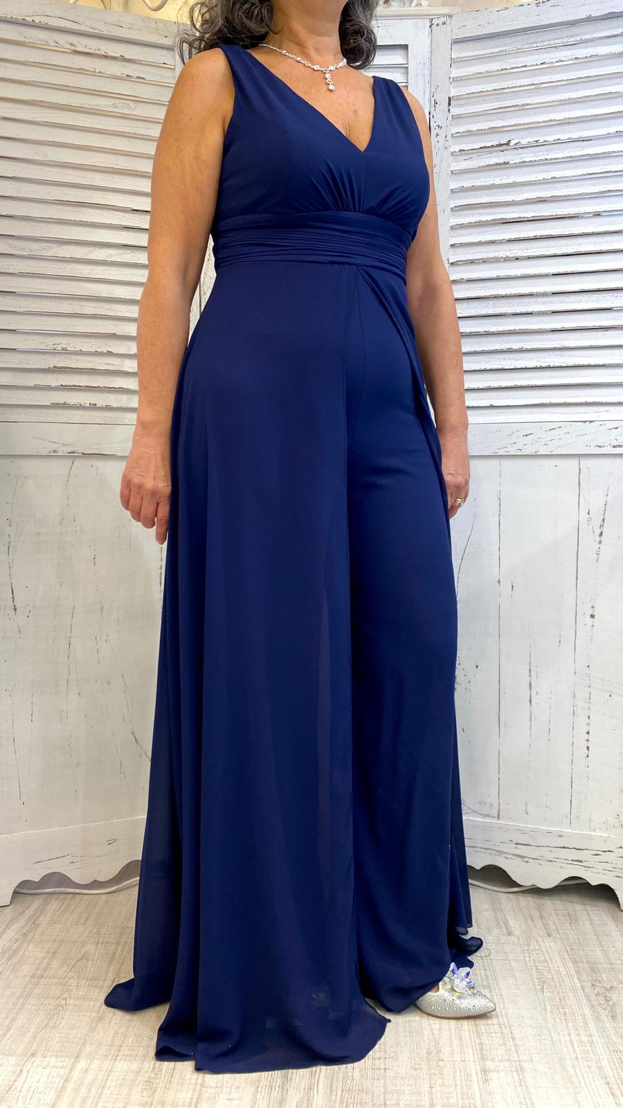 Cerimonia Curvy Tute Da Cerimonia 2020 Tute Eleganti Abiti