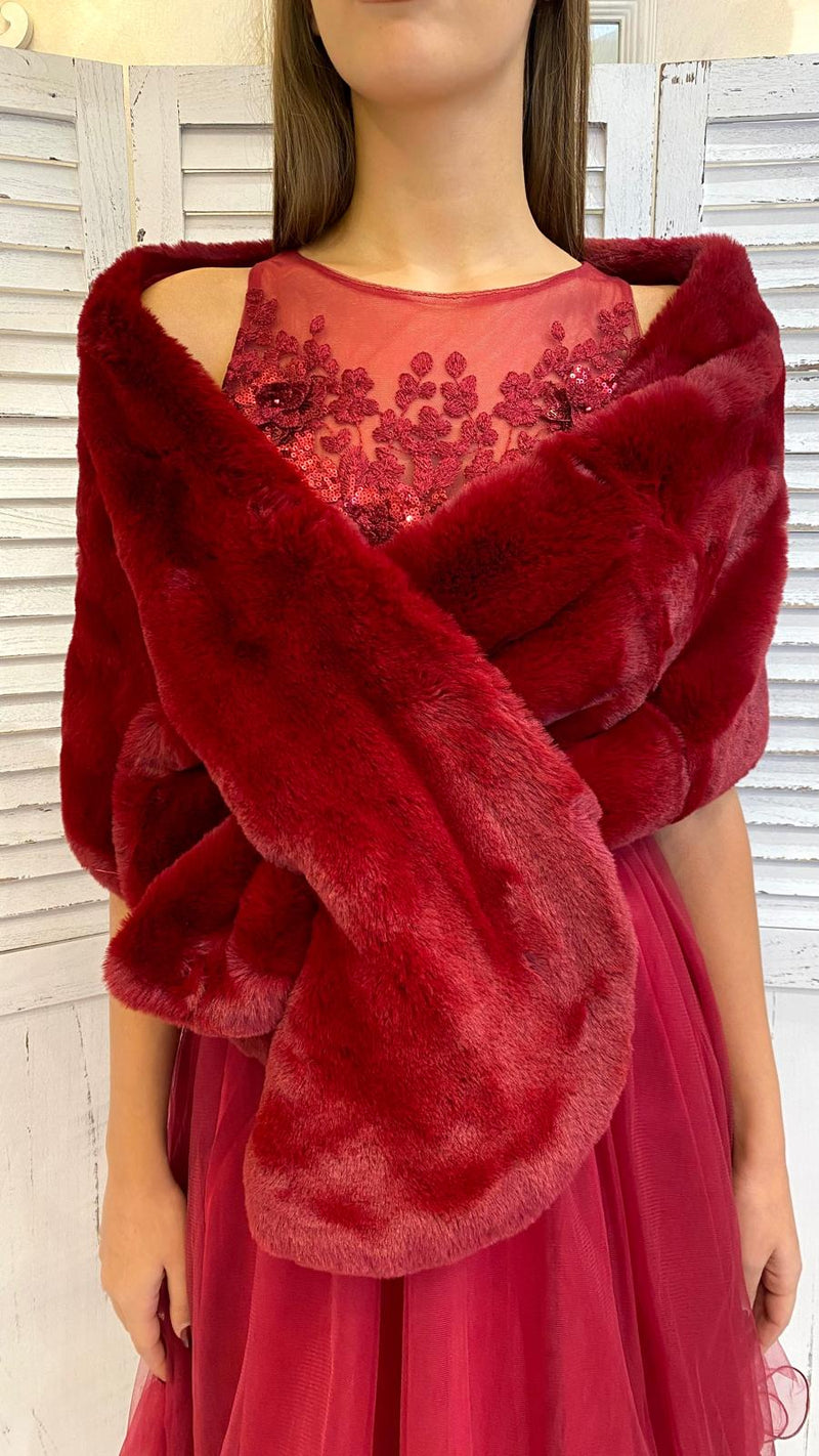 8 Outfit Per Abbinare Una Pelliccia Donna In Modo Perfetto - Foto 4