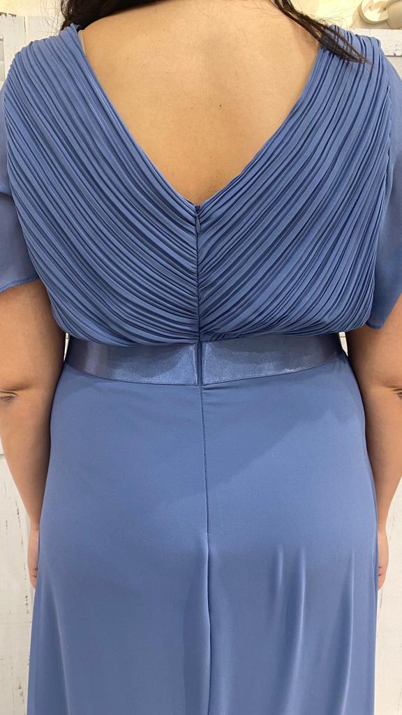 Abito Curvy con Manichina di Voile by Stravaganze