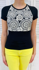 T-Shirt con Pizzo Stampato by Denny Rose